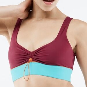 Fabletics Fiona Low-Impact Sports Bra
